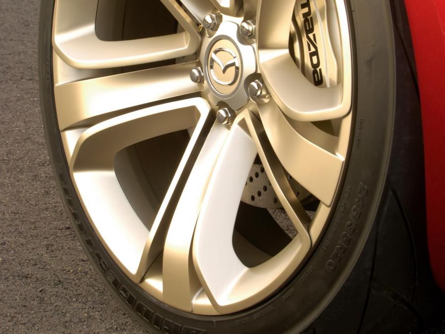  Mazda Kabura Concept 2006 года  (фото 20 из 58)